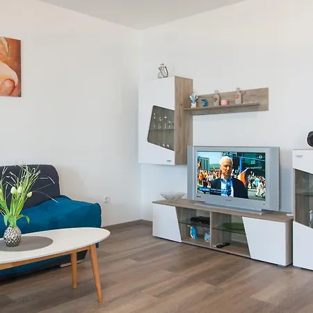 Ricci Apartment *